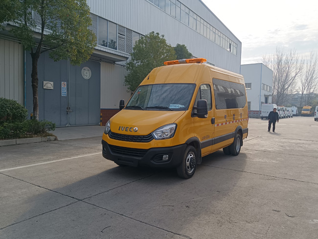 礦山救險車_依維柯應急救援氣防救險車 山東化工園區氣防車 福特應急救援氣防車_皮卡氣防救險車_供電線路搶修氣防車